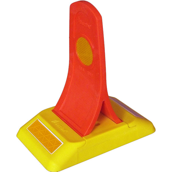 UT-3202-Road-Studs-600