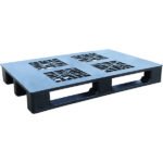 Stackable Plastic Pallet with runners