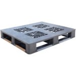 Plastic Pallet with 6 runners