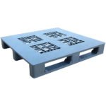 Stackable Plastic Pallet with runners