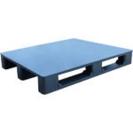 closed deck stackable pallet